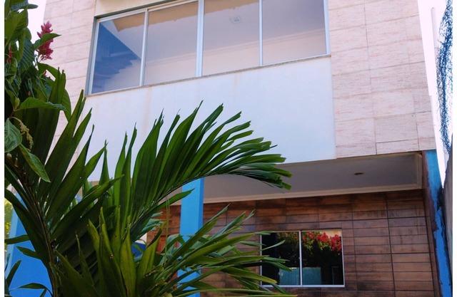 CASA EN LA PLAYA DE SEREIA / GUARAPARI