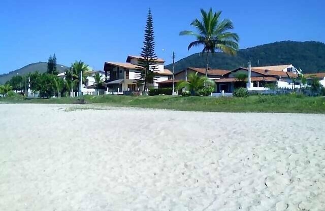Casa - Playa de Capricornio en Caraguatatuba
