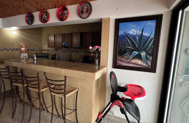 casa atras de las vias del tren, relax & nature