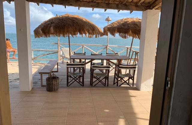 Casa junto al mar en la playa de Saco.