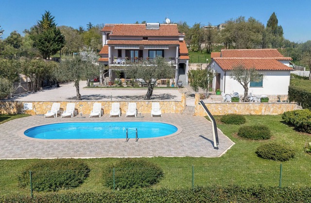 House Casa Jelena (120401-K1) - Kastelir