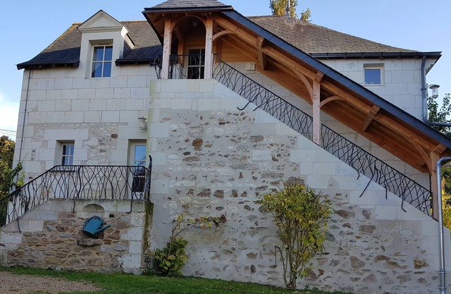 Casa-Exclusivo-Baño Privado-Vista al Jardín-Gîte La Haute Cormerie