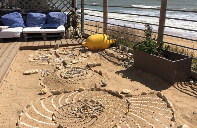 casa frente al mar con SPA PRIVADO Y ACCESO inmediato y privado A LA PLAYA