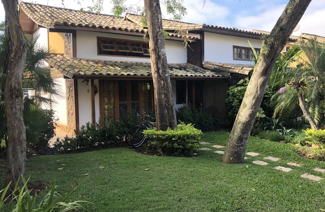 Casa en Buzios en una comunidad cerrada en la playa de Manguinhos