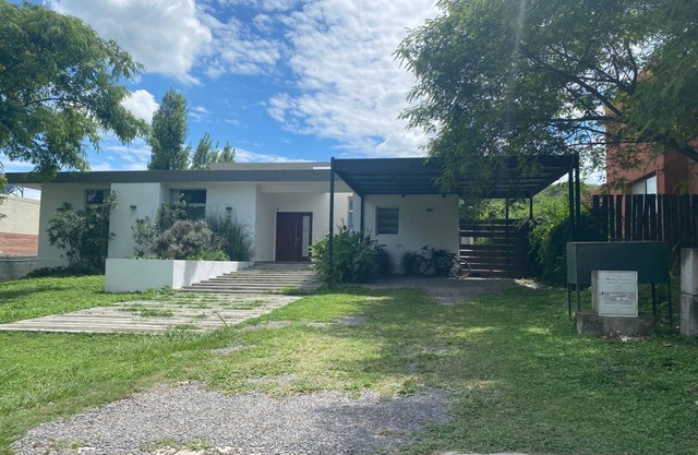 Casa en Praderas de San Lorenzo - San Lorenzo Chico / Salta