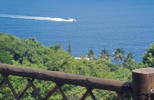 Casa con vista al mar, naturaleza y tranquilidad.