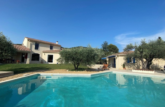 Casa con gran piscina privada en la Provenza