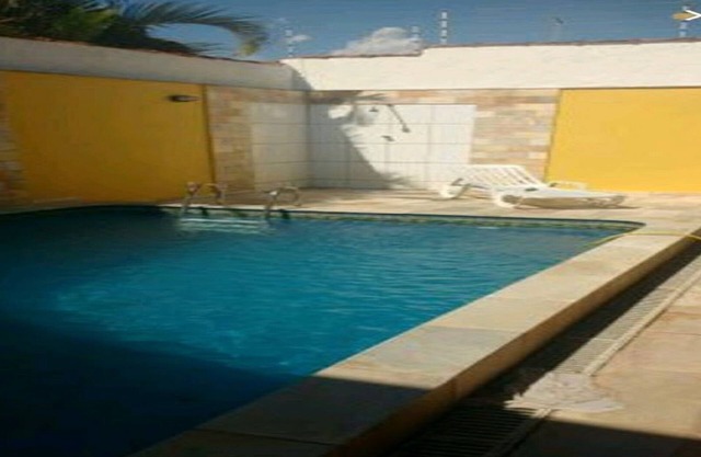 CASA CON PISCINA EN ITANHAÉM