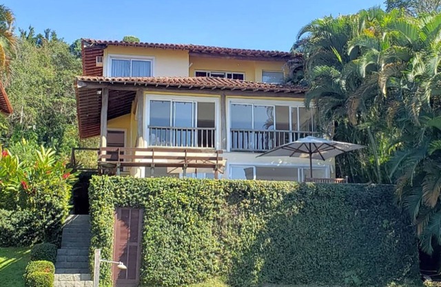 Casa con playa privada