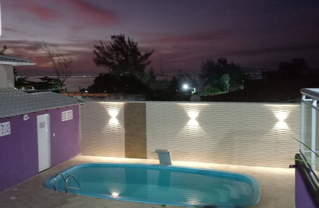 Casa con piscina en la calle de la playa, barbacoa, wifi, cielo