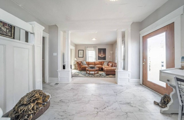 Awesome and Spacious in Akron!