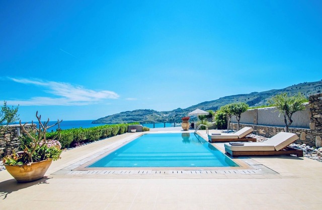 Villa elegante y lujosa, Vlicha Bay cerca de Lindos, vistas ininterrumpidas al mar