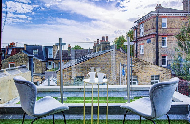 Hybrid Resi - Battersea |3 Bed Apartment