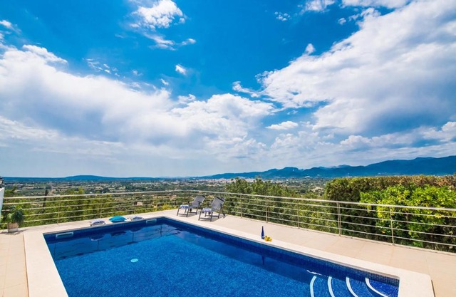Ideal Property Mallorca - Es Claperas