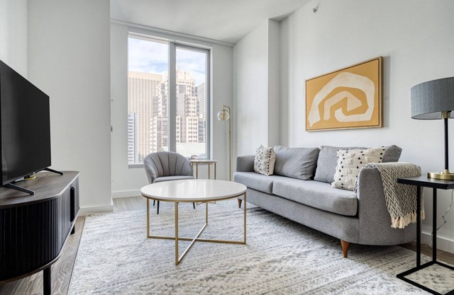 Ideal Rincon Hill 1BR w/ W/D, Gym & Pool, near Tech HQs, by Blueground