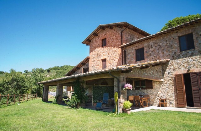 Apartamentos idílicos de la Toscana-Umbría dentro de una villa con piscina