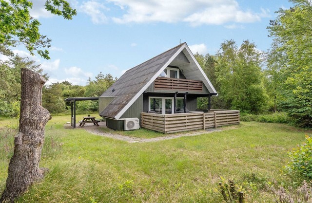 "Ilsebeth" - 1km from the sea by Interhome