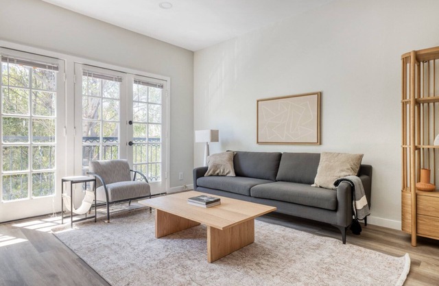 Impeccable Westwood 2BR nr Westwood Village, by Blueground
