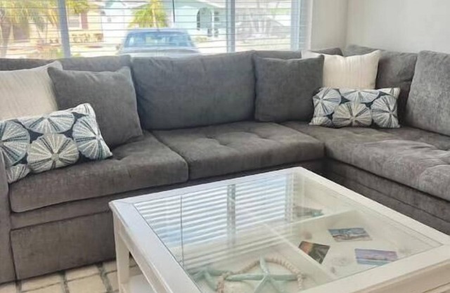 Indian Rocks Beach Cottage