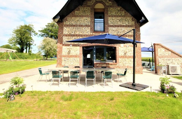 Casa rural Écrainville, 4 dormitorios, 8 personas