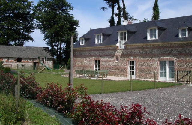 Casa rural Saint-Léonard, 6 dormitorios, 15 personas