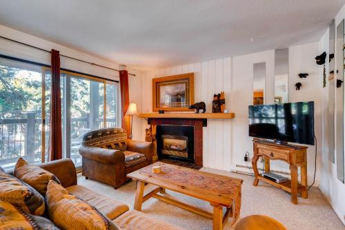Inner Circle 4 by Ski Country Resorts