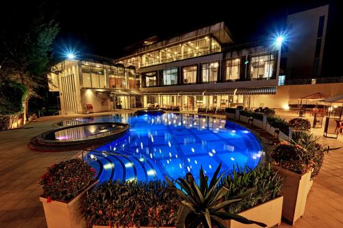 Insignia Hotels and Resorts
