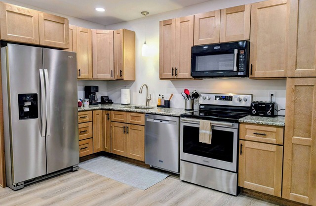 Inviting 3-bedroom home - just 6 miles from Hersheypark!