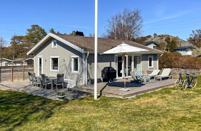 Alojamiento de 4 habitaciones en Hälleviksstrand