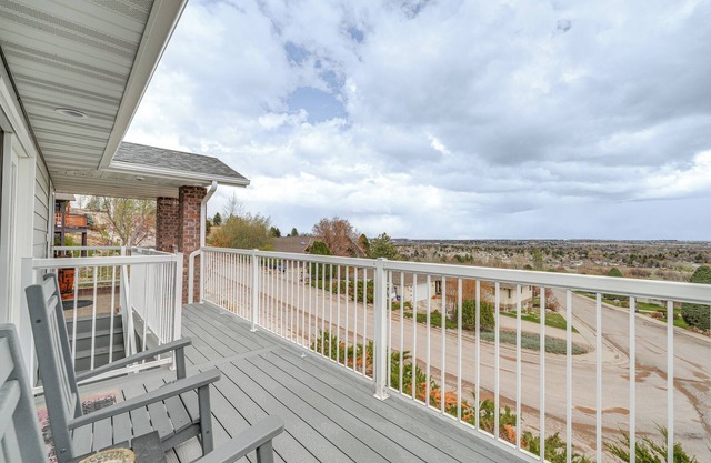Inviting Great Falls Home w/ Wraparound Deck!