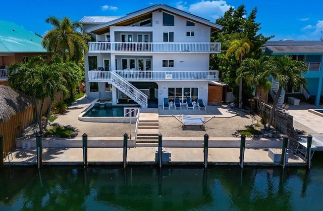 Irish Ayes | Venetian Shores Canalfront with Pool, Hot Tub, Dock & Elevator