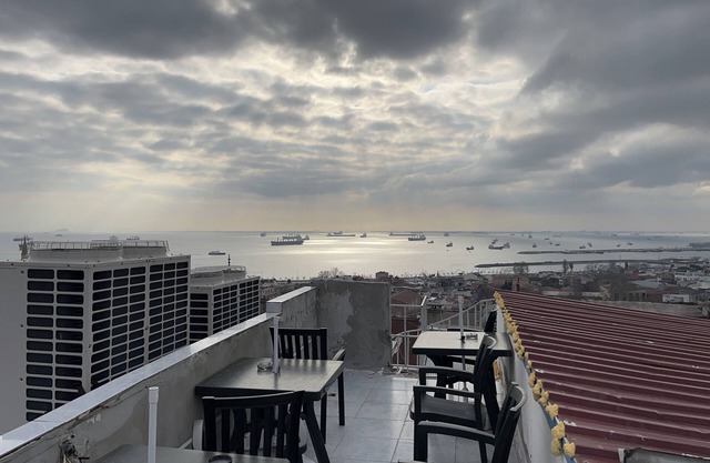 Istanbul Paris Hotel & Hostel