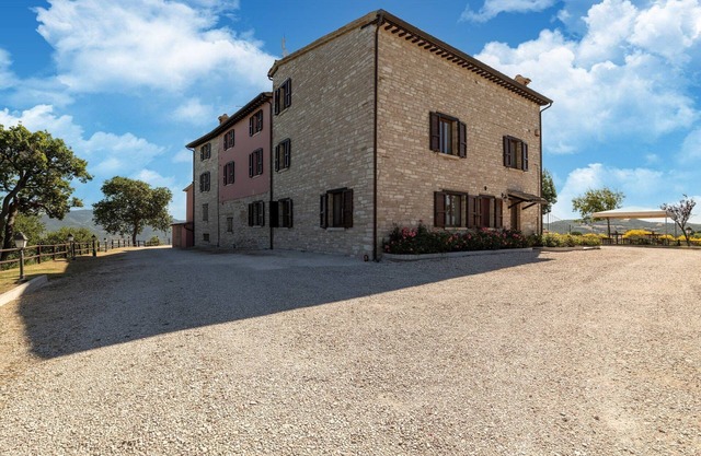 Casa de campo italiana con piscina