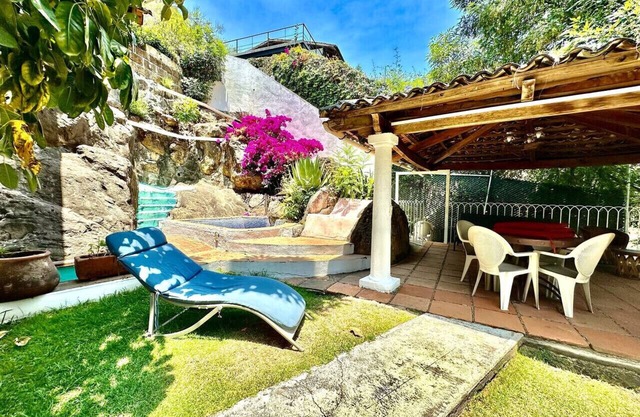 Jacuzzi Cabin River View and Heated Pool 9
