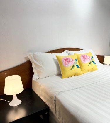 JAMBU MANIS STAY- WIFI, NETFLIX, Business Traveller Friendly, Family Comfort, Easy access to Town