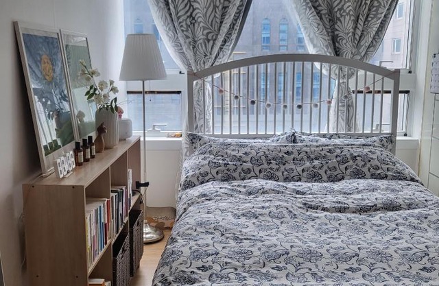 Jennie Luxury House
