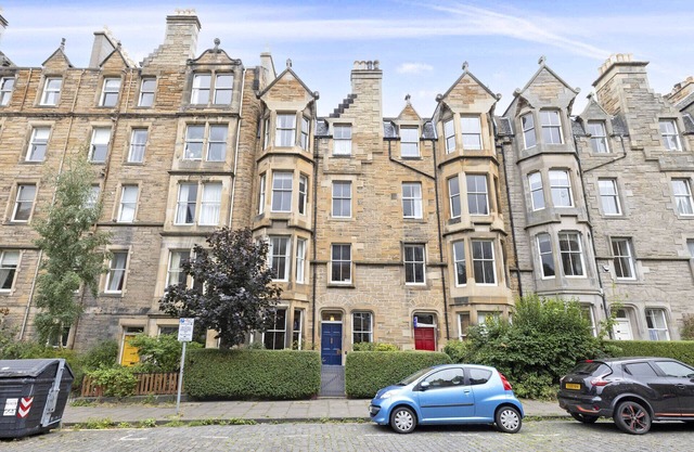 ALTIDO 3-bed Meadows flat near Castle & Royal Mile