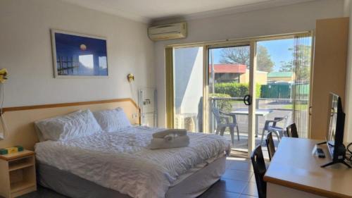 Jopen Motel - Unit 1
