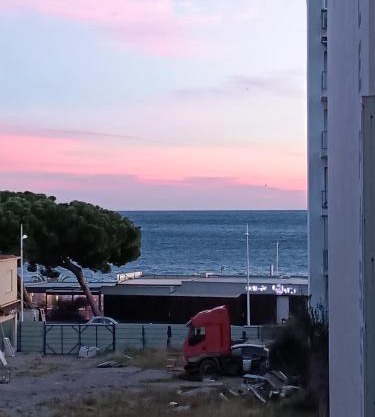 Juan-Les-Pins centre