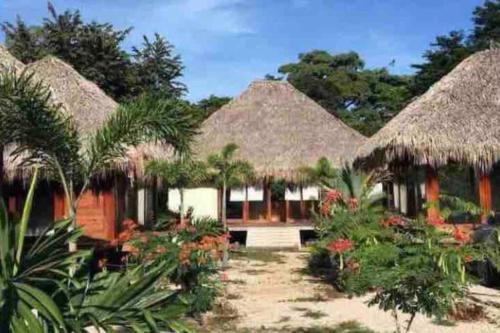 Jungle escape, 10 minutes from Tamarindo beach