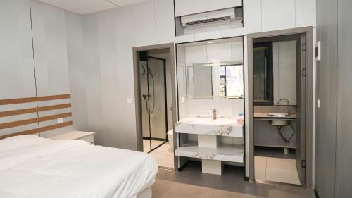 JUNWEI HOTEl
