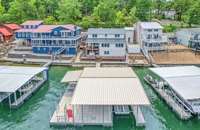Just Dock It | Lakefront Luxury for the Whole Family | Sleeps 14+ | Private Dock + Game Room