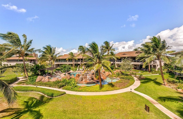 K L V R welcomes you to 2 Villas Luana 11B & 11D Resort & Pool views Honua Kai