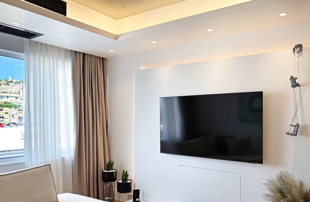 Kallirrois 89 Suite, Hellas Elements Properties