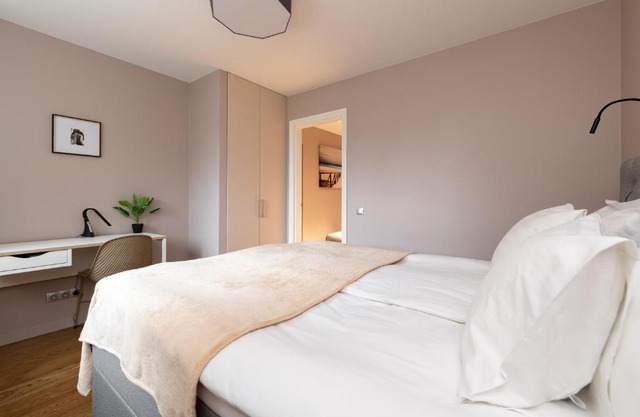 Karu Central Apartment