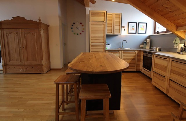 KELCHALM LUXURY APARTMENT