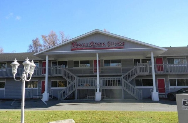 Kenai River Suites 2 bedroom 1 bathroom on the River