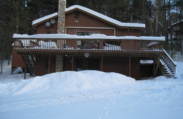 Los esquiadores / motos de nieve / MountainBikers sueñan con jacuzzi al aire libre + Wi-Fi