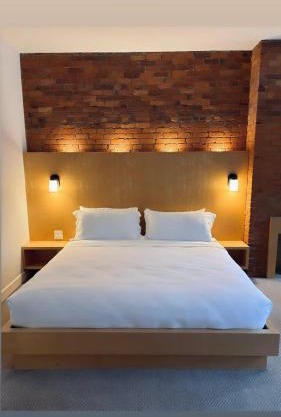 King Room at The Franklin Hotel on Water Street