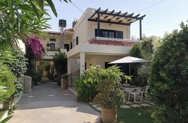 Kokkini Hani / Heraklion Estudio con 1-3 personas a 100 metros de la playa.